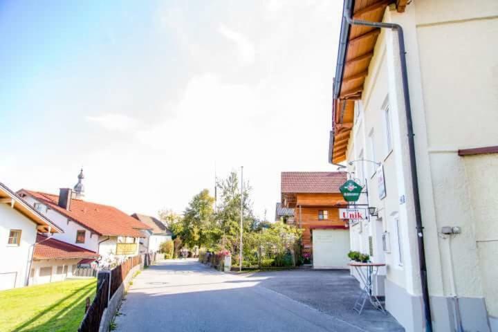 Taverna Unik Saaldorf Exterior foto